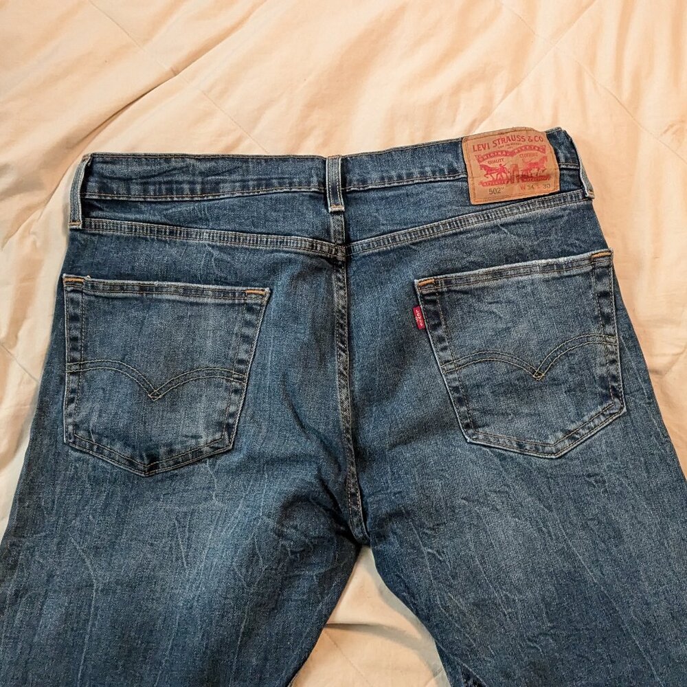 Levi's 502 Jeans - 34 W x 30 L